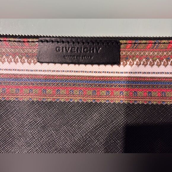 GIVENCHY Black Red & Blue White Scarf Print PVC Leather Tote Bag w inside bag - Picture 5 of 16